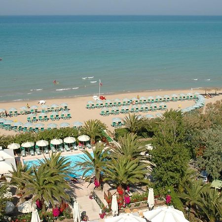 Hotel Mion Charme & Relax Silvi Marina Exterior foto
