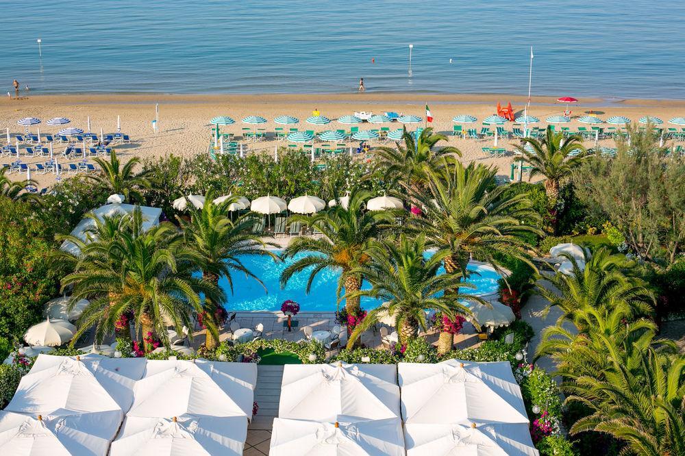 Hotel Mion Charme & Relax Silvi Marina Exterior foto