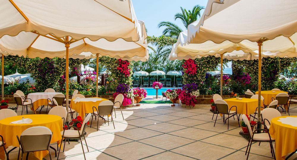 Hotel Mion Charme & Relax Silvi Marina Exterior foto